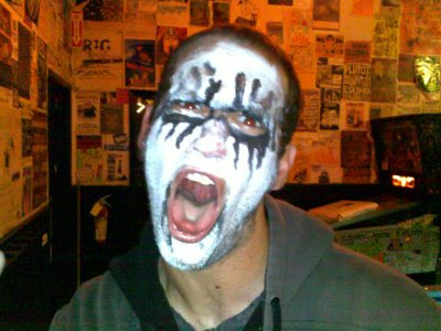desperate_hosewives_loser_scream_facepain_blackmetal.jpg